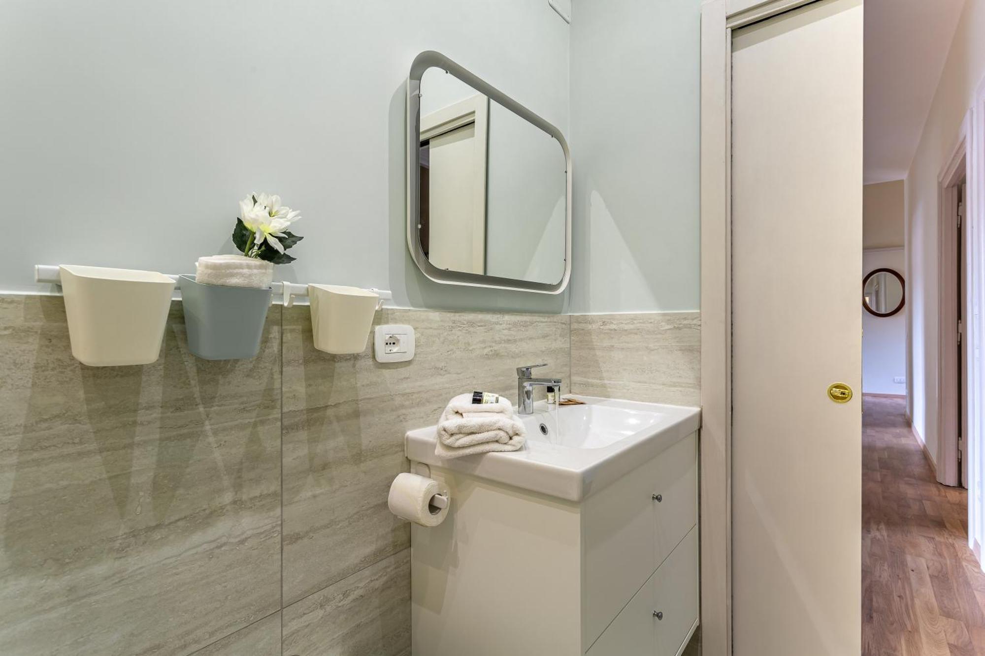Iflat Vatican New Bright & Comfy 3 Bedroom * Roma
